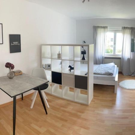 Charmante 1 Zimmerwohnung Mit Stellplatz Wurzburgo Exterior foto